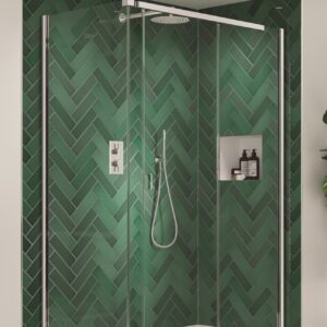 Kudos Pinnacle8 1400mm Level Access Collection Straight Slider - Right Hand - Silver (P8SF140R)